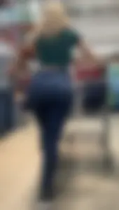 Big booty latina milfs and baddie in jeans