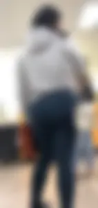 Very thick blue legging brunette with upshot