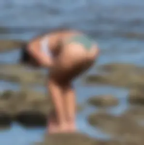 Sexy thick brunette bikini babe with nice body