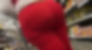Fat Ass Latina Milf In Red Sweatpants (BBW, Upshots)