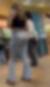 Tight Latina in yogas / Not OC