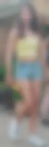 Hot stocky ladies in tight shorts and jeans on the street