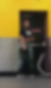 Latina in Green leggings knew I was capping