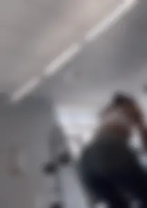 Must see! Gym babe bends over  / not OC