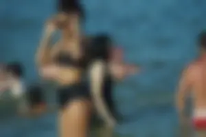 Hot Girl in Swimsuit with Bubble Booty Beach Candid Pics