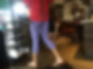 Starbucks milf sexy in light purple leggings with decent ass and mound