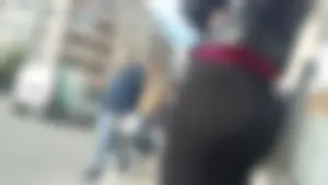Candid girls in leggings and tights