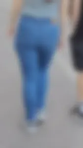 Nicely shaped girl in tight blue jeans (OC)