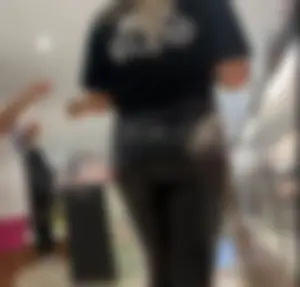 Pretty blonde pawg in black leather leggings