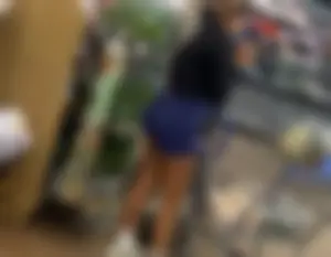 Crazy thick Latina bubble shorts (OC)