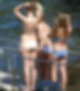 Bikini girls