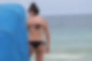 Candid Florida beach and bikini girls