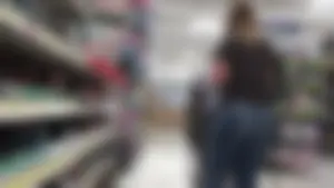 MILF PAWG THICK IN JEANS (NOT OC)