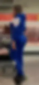 [OC] Hot Latina MILF nice ASS in tracksuit