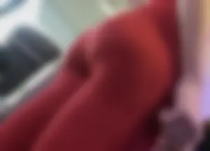 Bulge in red LUPO leggings