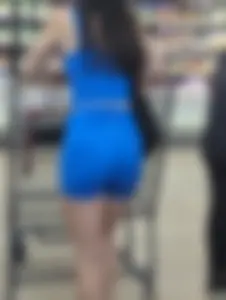 Babes in tight  shopping