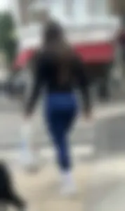 Perfect shape ass on fine gym chick
