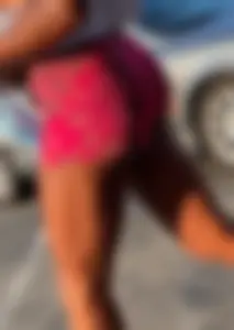 Chocolate Milf - Killer Legs &  Booty