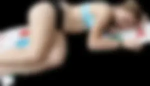 Girls in swimsuits candid pics