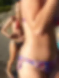 Bikini girls