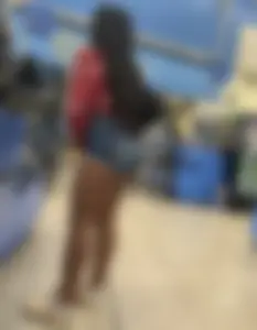 Pretty thick brown girl(oc)