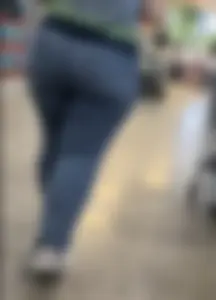 Thick PAWG had Some Booty Meat