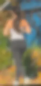 FAT ASS IN LEGGINGS (CLOSE UPS) OC