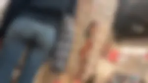 Cute Ass in Tight Jeans Bending Over (OC)