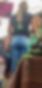 Mexicana con jeans ajustados