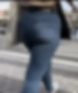 Slim Thick Tight Jeans