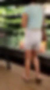 Ebony milf in tight yoga shorts VPL
