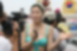 Boryeong Mud Fest 2008 girls mostly in bikinis