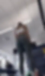 Must see! Gym babe bends over  / not OC