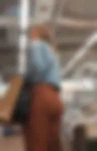 Milf with thick booty