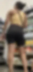 Petite cute milf in black shorts+vpl‼️