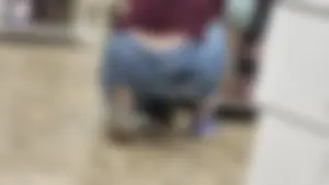 Dollar Tree Latina Milf whale tail vpl