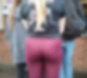 Red leggings with nice bum