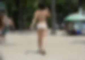 Bikini girls
