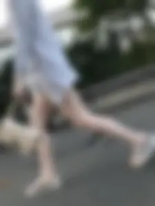 Girl in Mini Shorts Hot Skinny Legs Street Creepshot