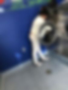 Whale tail at the laundromat
