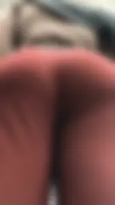 HIJABI ASS IN LEGGINGS (Not OC)