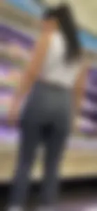 Mature Brunette in jeans‼️