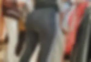 Insane bubble butt in adidas leggings