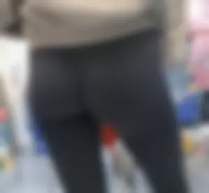 Nice ass in leggings