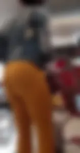 Yellow jello milf