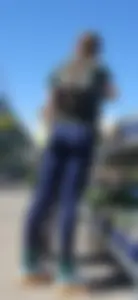 Beautiful Tight Bubble Ass in Blue Lulu Leggings