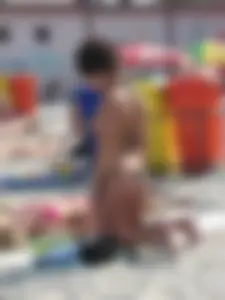 Candid beach and bikini babes