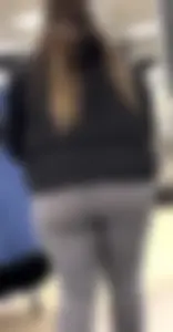 Big ass in grey Gymshark leggings