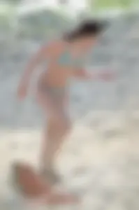 Bikini girls