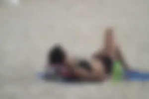 Florida beach and bikini girls